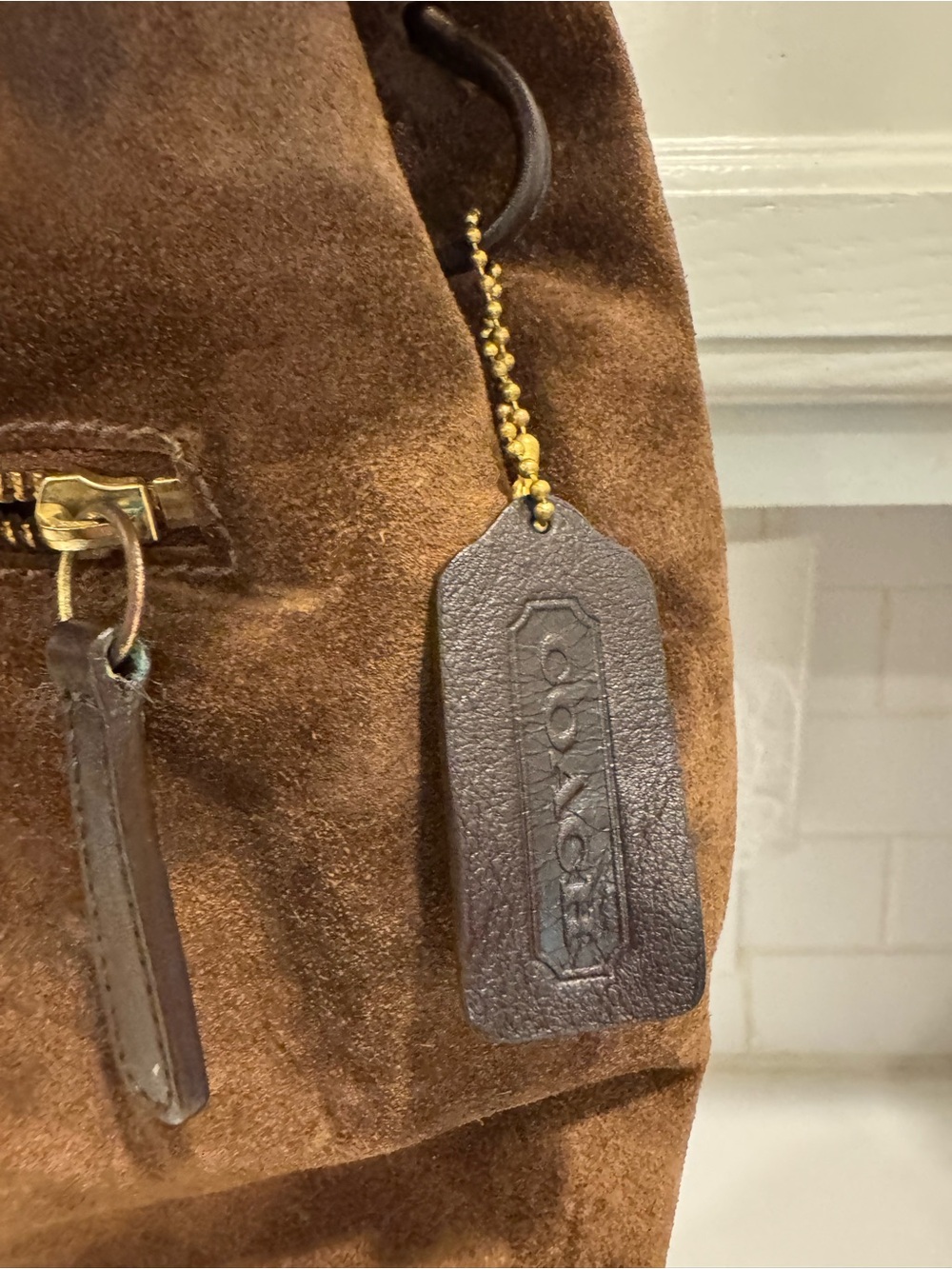 Vintage Coach Suede 9878 Leather Women's Drawstring Bucket Brown
Small Backpack - Picture 3 of 11